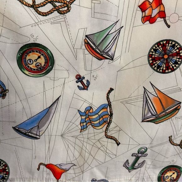 Pacific Legend Voyage Ivory Cotton Men's Hawaiian Shirt - Picture 8 of 13